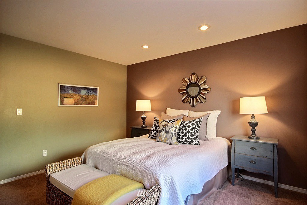 1008 Sunset Boulevard Northeast, Unit A Renton, WA 98056 - Photo 12 of 19 Gallery Image 12