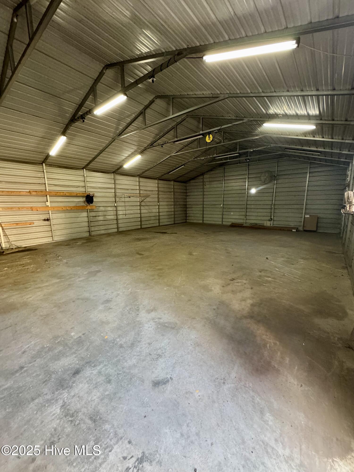 3211 Crooked Run Road Willard, NC 28478 - Photo 9 of 24 Workshop Interior