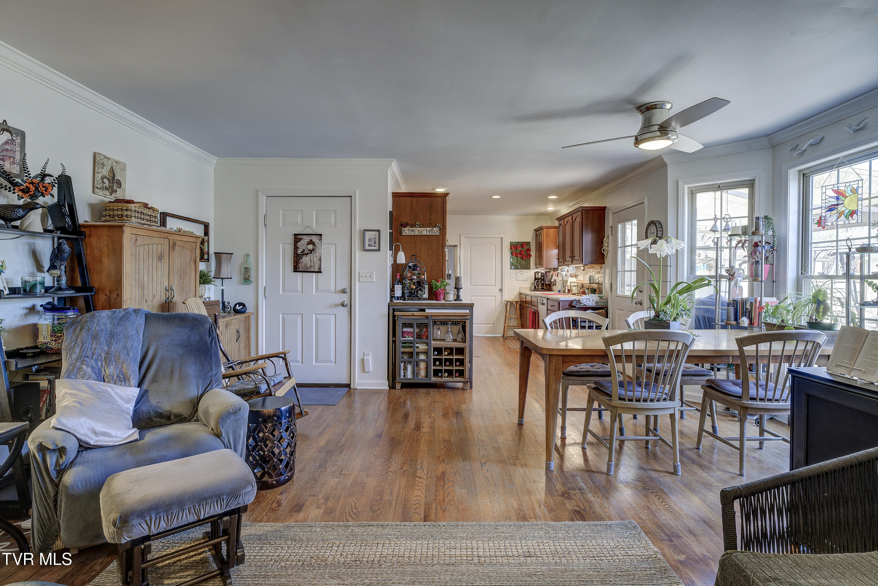 404 East Mountain View Road, Unit 104 Johnson City, TN 37601 - Photo 11 of 46 MtnView104-10