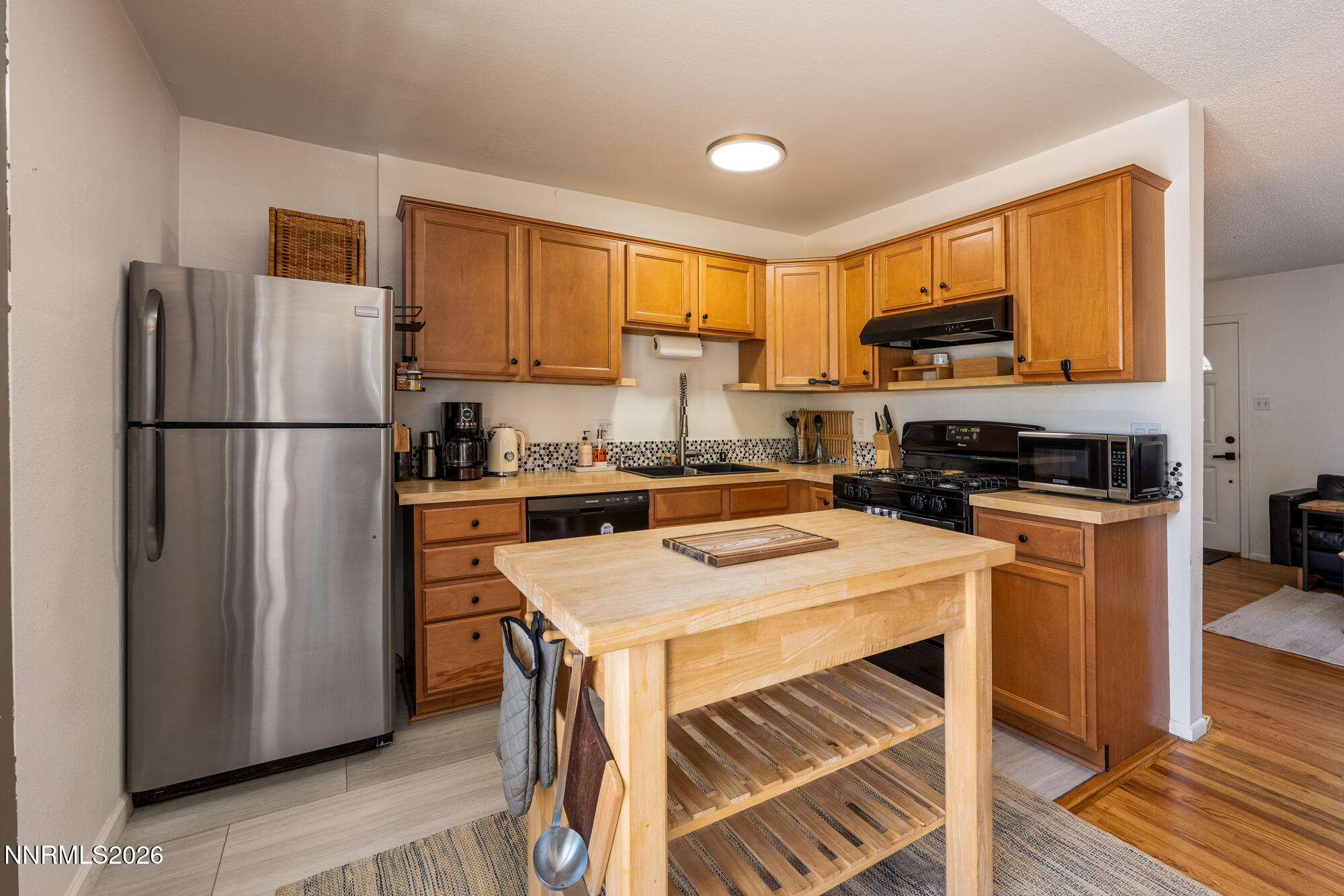 3460 Zion Lane Reno, NV 89503 - Photo 6 of 25 3460 zion-12