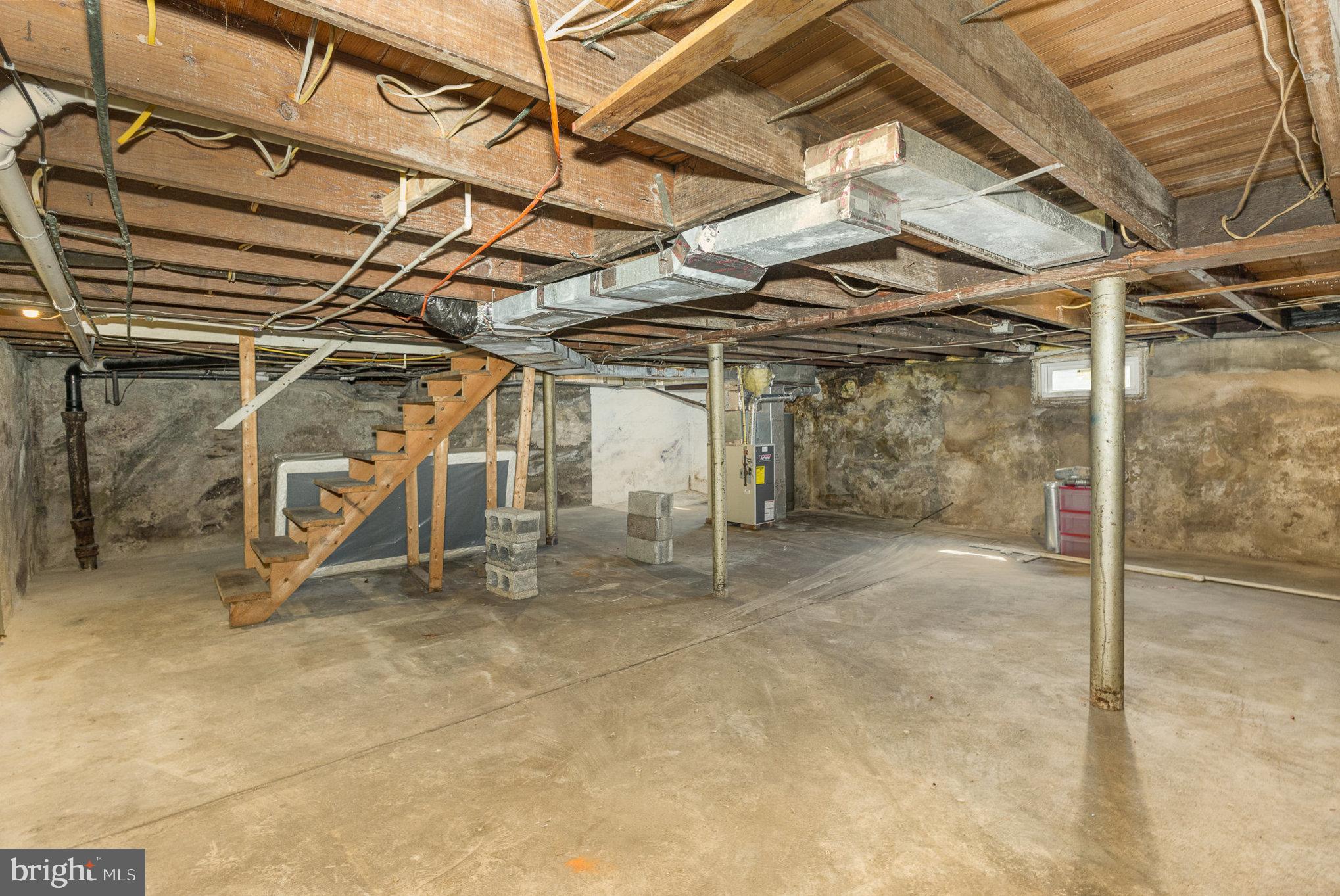 384 High Street Highspire, PA 17034 - Photo 31 of 35 a view of empty room