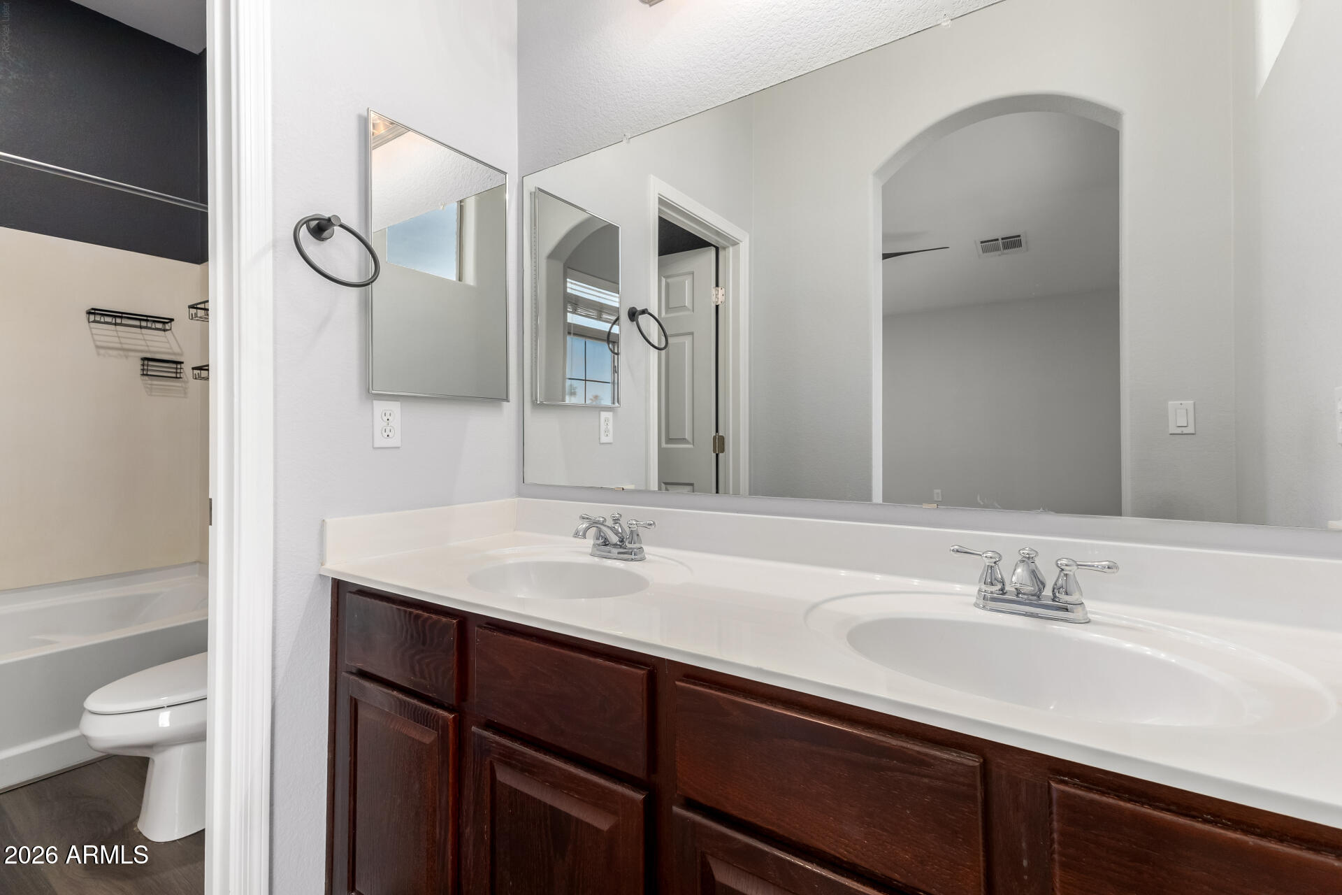 1350 South Greenfield Road, Unit 1187 Mesa, AZ 85206 - Photo 12 of 33 12 - Greenfield