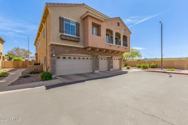 $355,000 | 1350 South Greenfield Road, Unit 1187, Mesa, AZ 85206