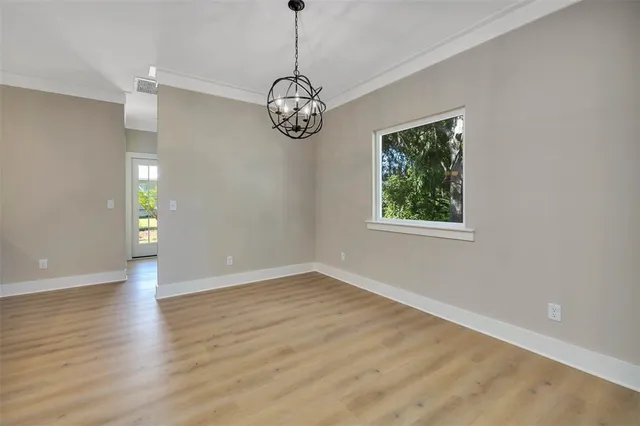 $325,000 | 505 Madison Street, Darien, GA 31305