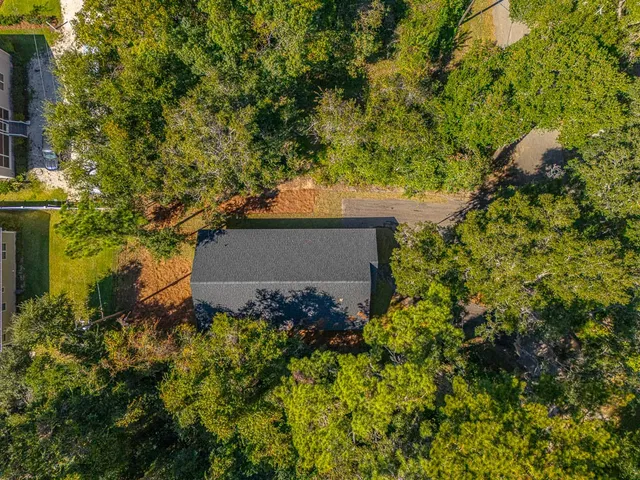 $325,000 | 505 Madison Street, Darien, GA 31305