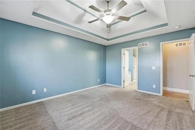 $365,000 | 1200 West 10th Avenue, Kearney, MO 64060