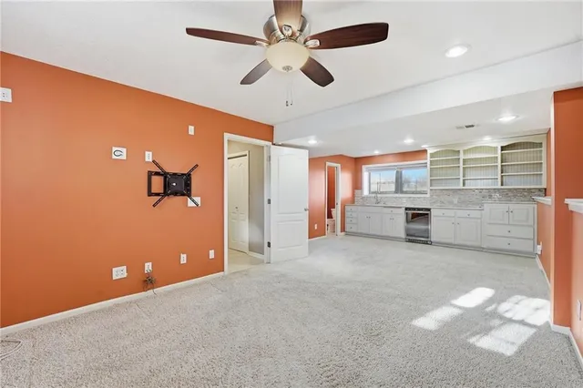 $365,000 | 1200 West 10th Avenue, Kearney, MO 64060