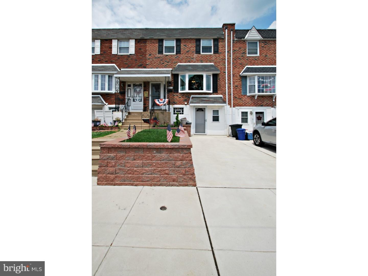 12456 Balston Road Philadelphia, PA 19154 - Photo 1 of 25