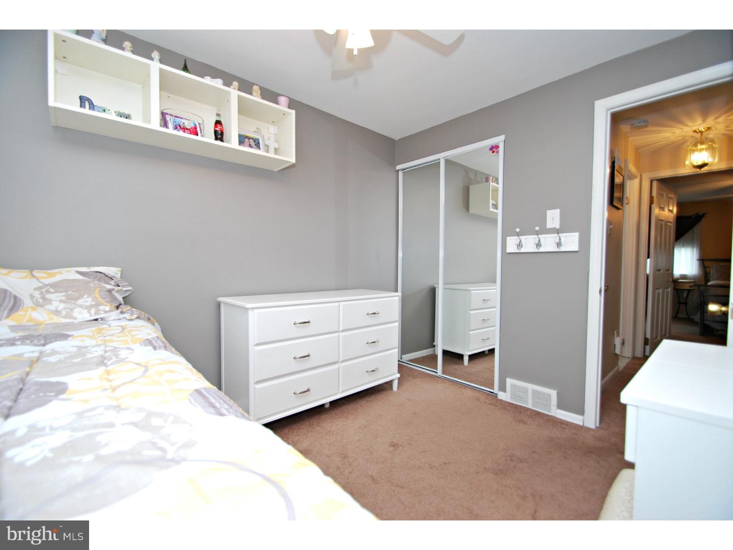 12456 Balston Road Philadelphia, PA 19154 - Photo 21 of 25 Bedroom 3