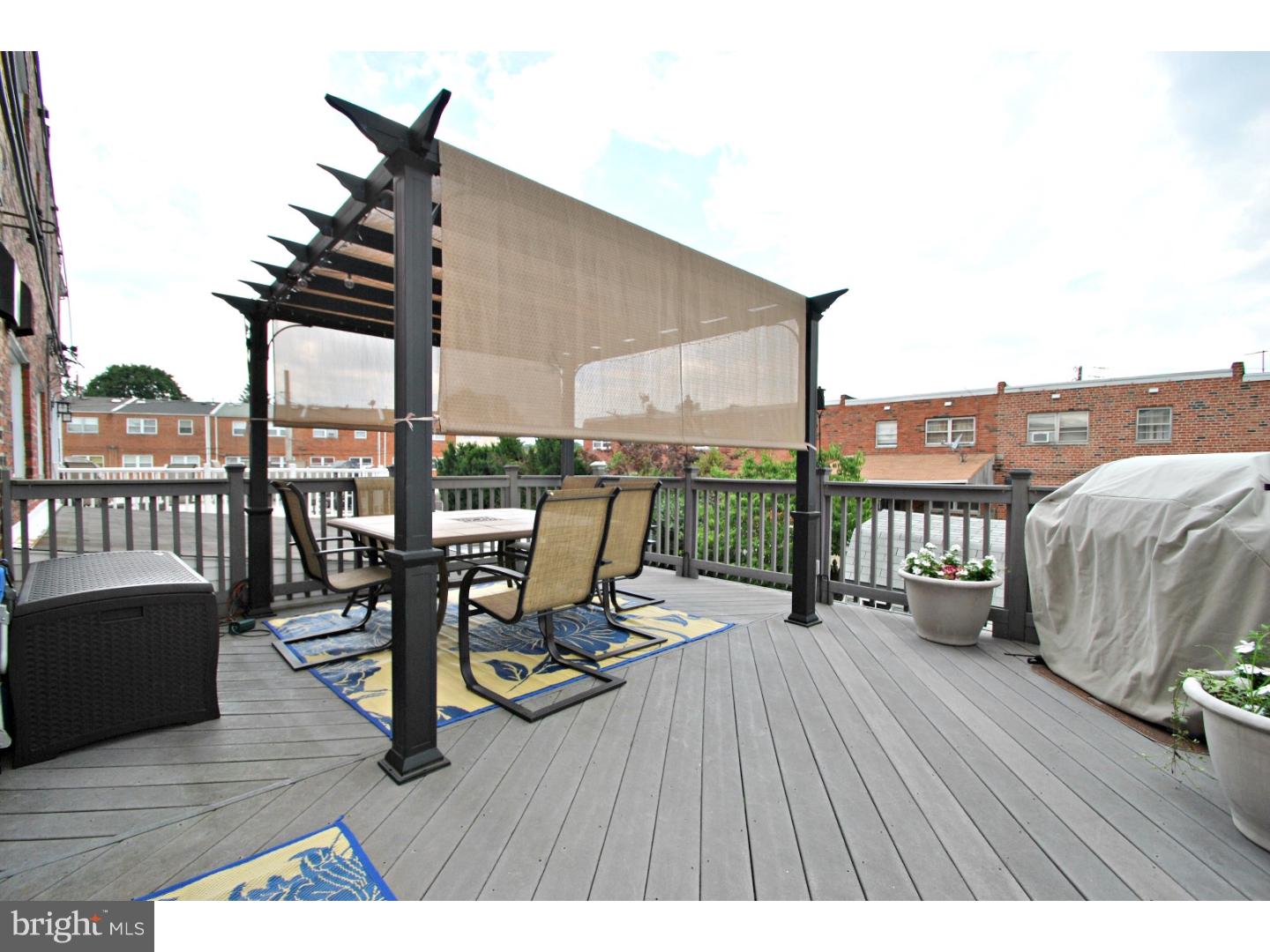 12456 Balston Road Philadelphia, PA 19154 - Photo 9 of 25 Deck