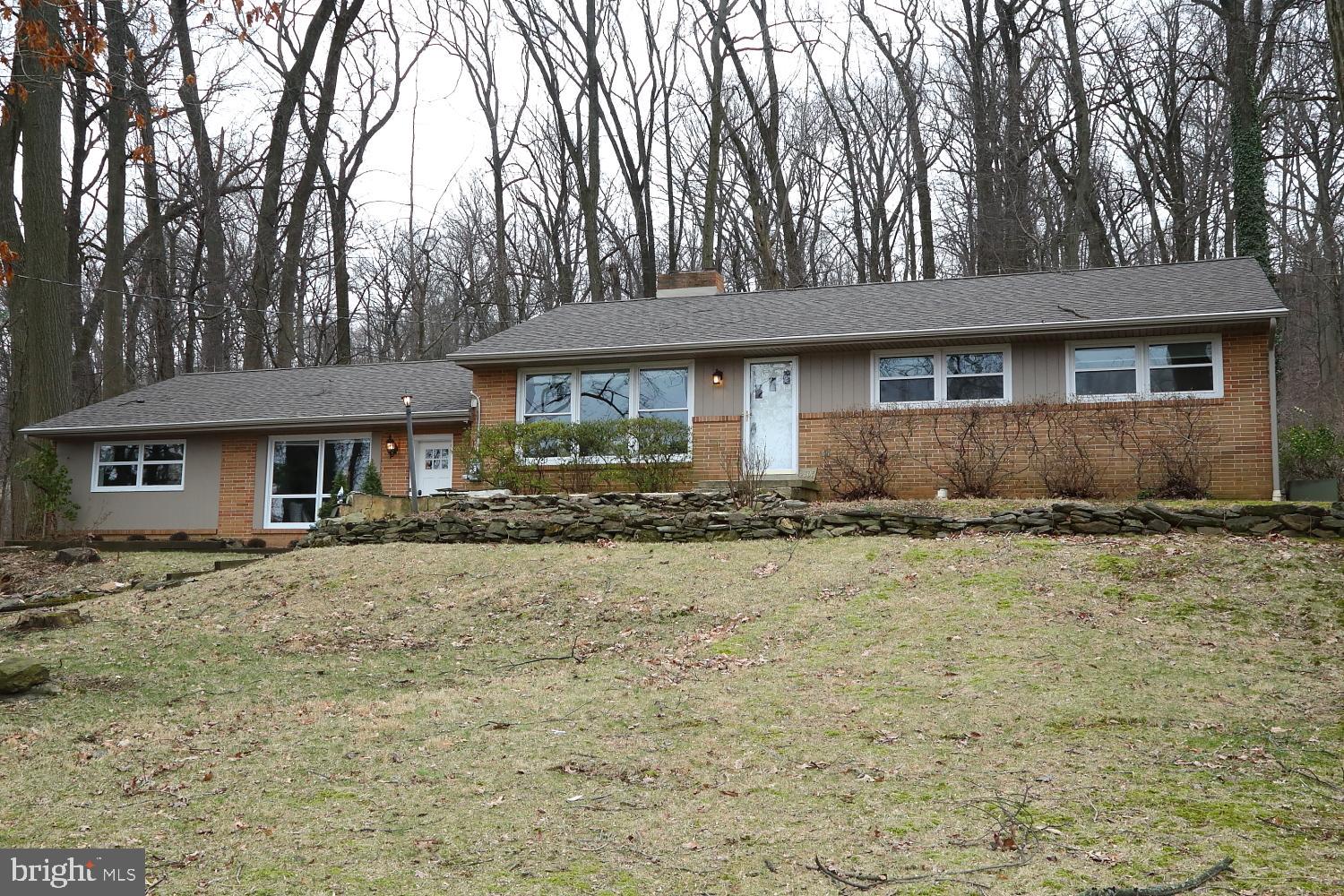 2606 Spring Valley Road Lancaster, PA 17601 - Photo 1 of 36 Gallery Image 1