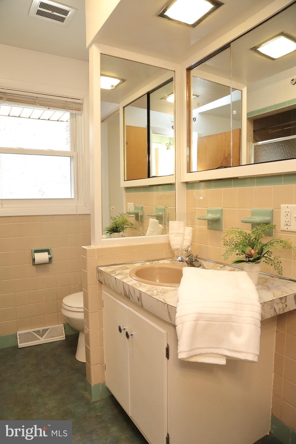 2606 Spring Valley Road Lancaster, PA 17601 - Photo 23 of 36 Gallery Image 23