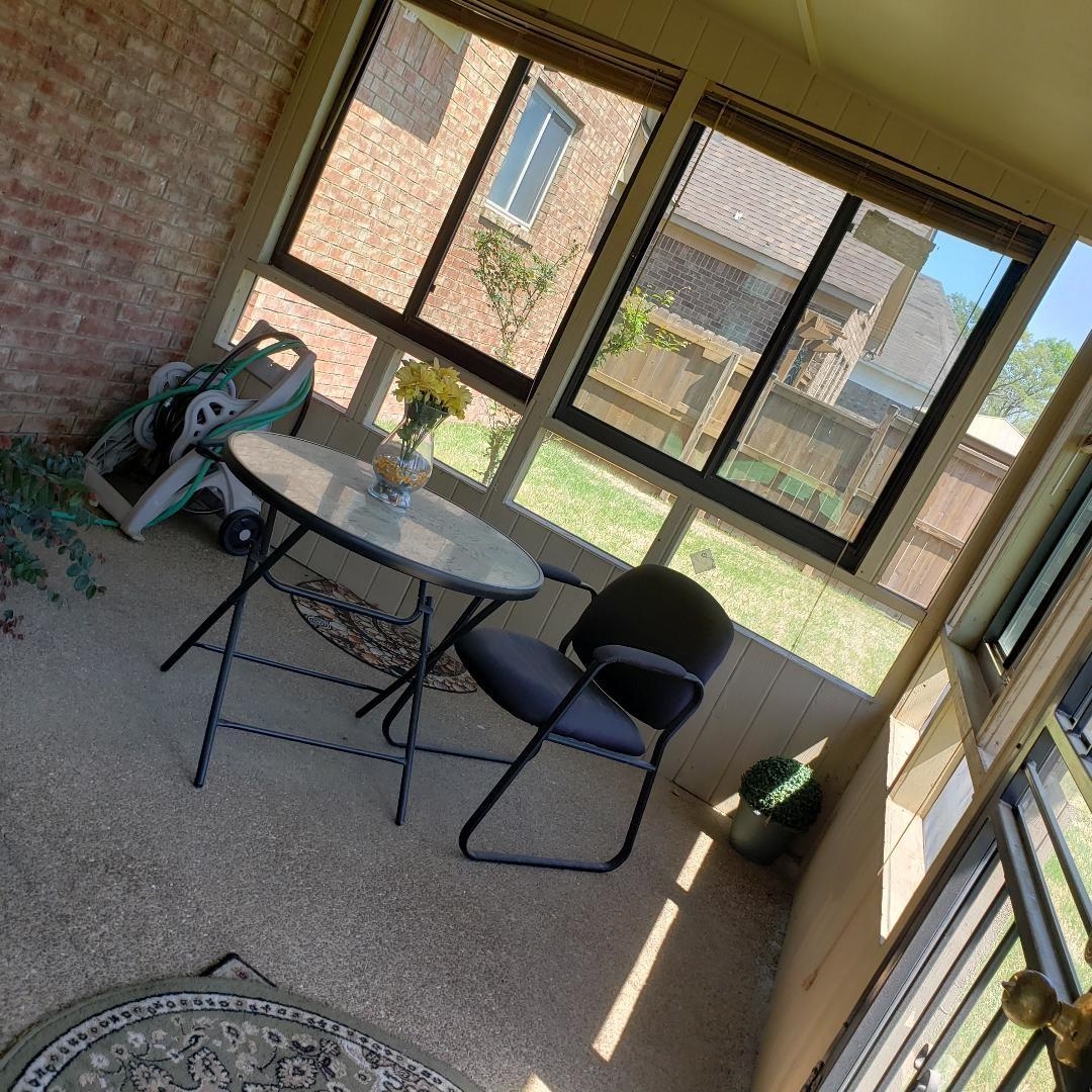 8483 Boothes Ridge Drive Memphis, TN 38125 - Photo 19 of 38 View of sunroom