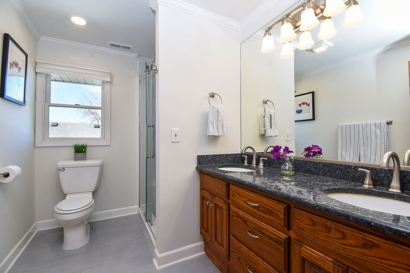 349 Blackhawk Road Riverside, IL 60546 - Photo 14 of 35