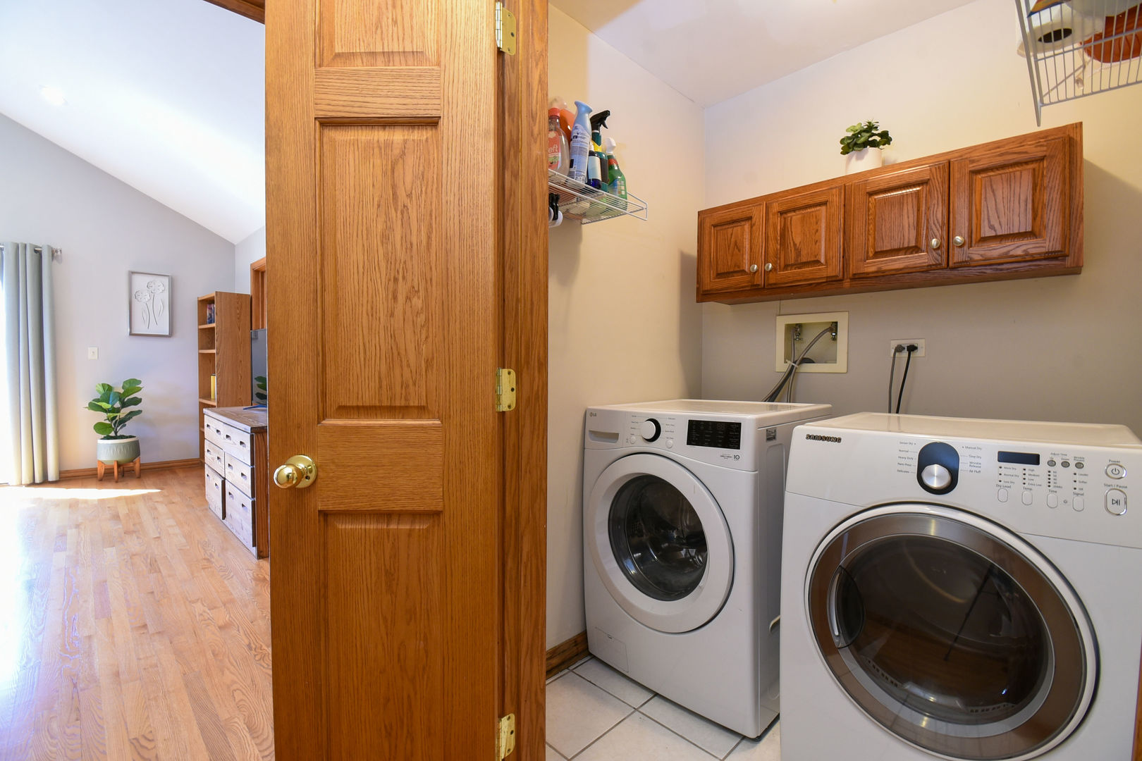 349 Blackhawk Road Riverside, IL 60546 - Photo 21 of 35