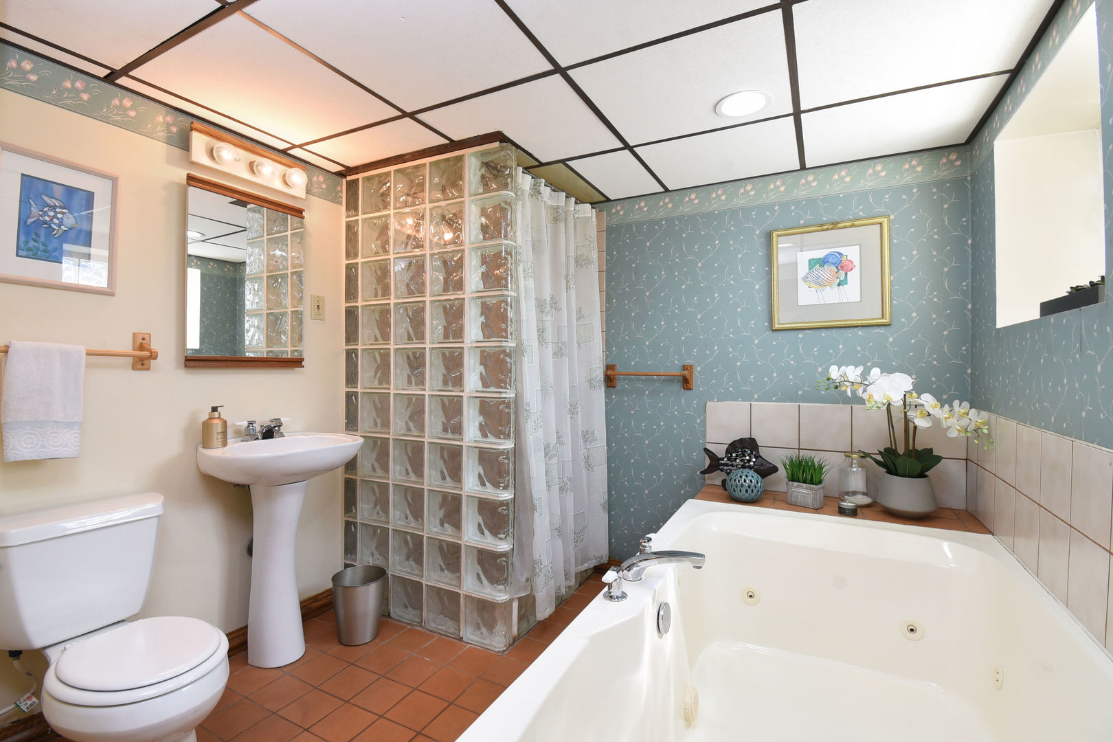 349 Blackhawk Road Riverside, IL 60546 - Photo 27 of 35