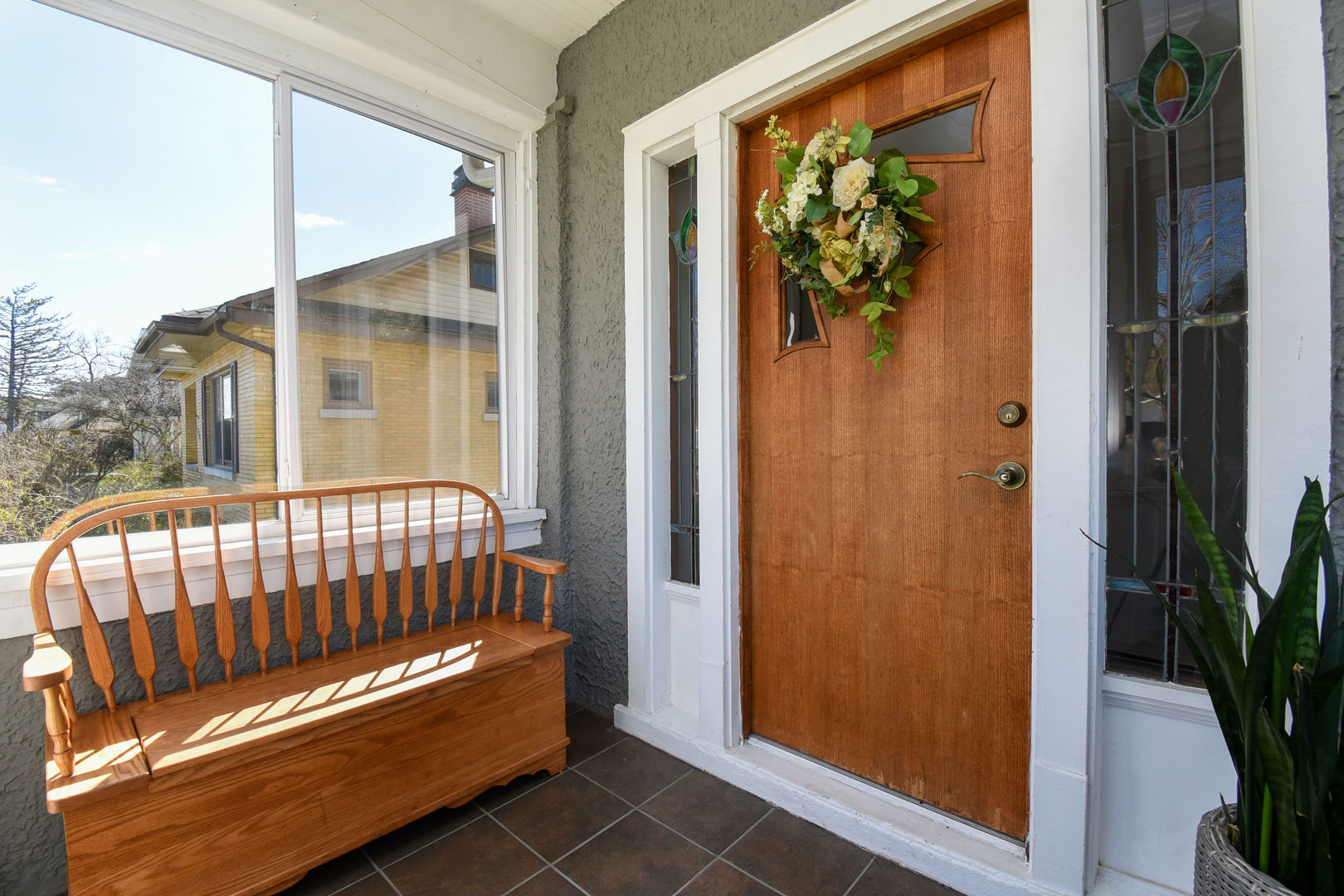 349 Blackhawk Road Riverside, IL 60546 - Photo 3 of 35