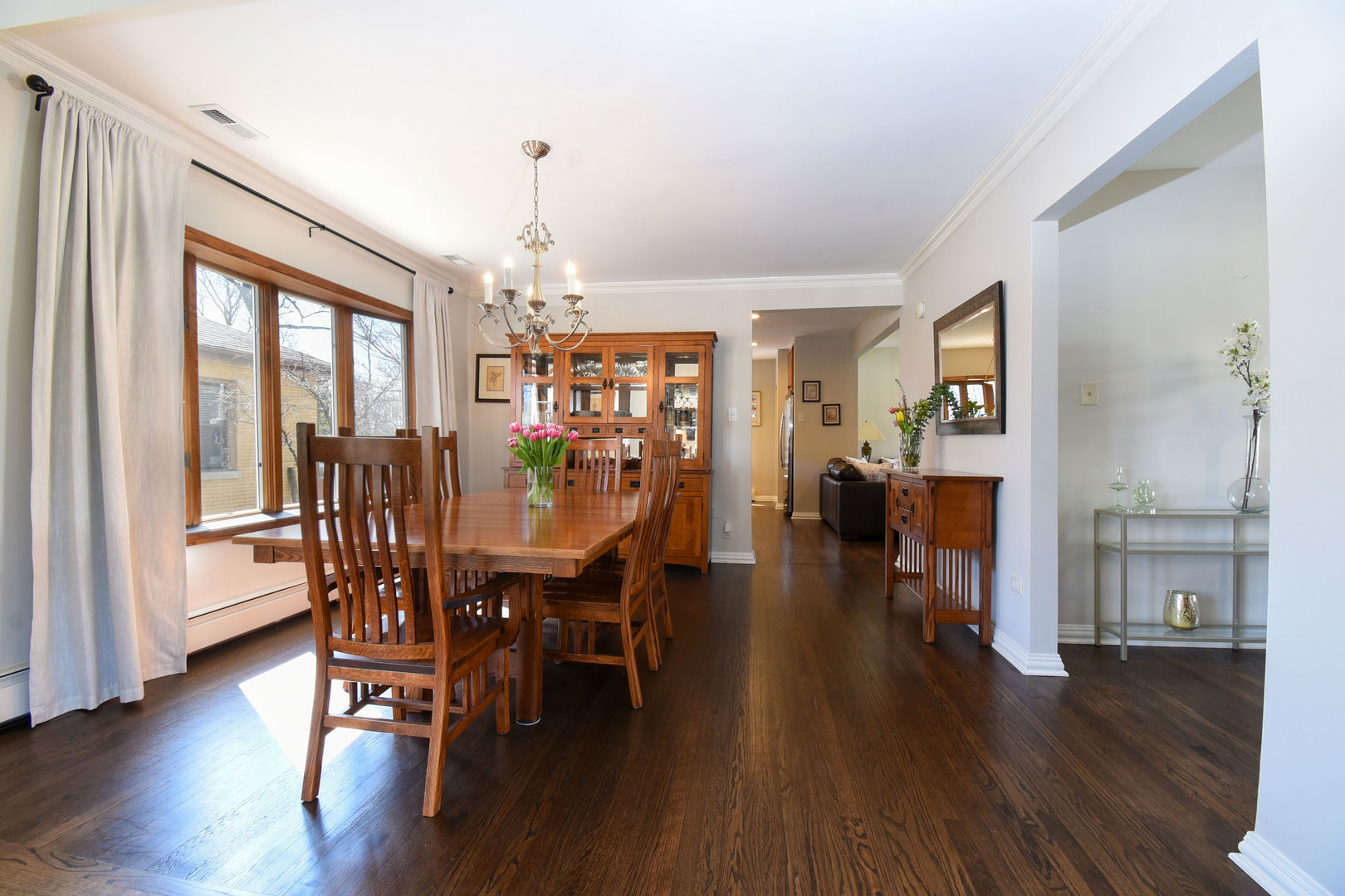 349 Blackhawk Road Riverside, IL 60546 - Photo 7 of 35