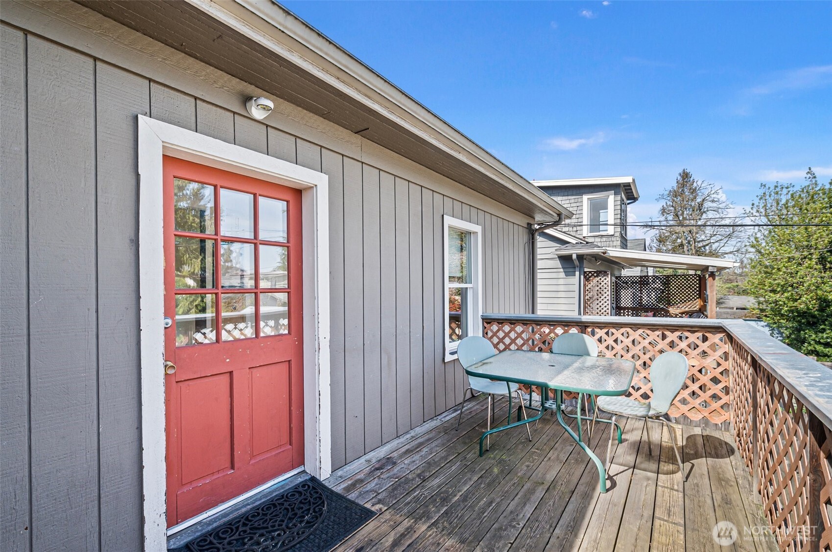 5016 7th Avenue Northeast Seattle, WA 98105 - Photo 23 of 36 a view of a balcony with furniture
