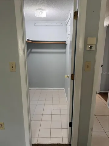 a view of empty room with window