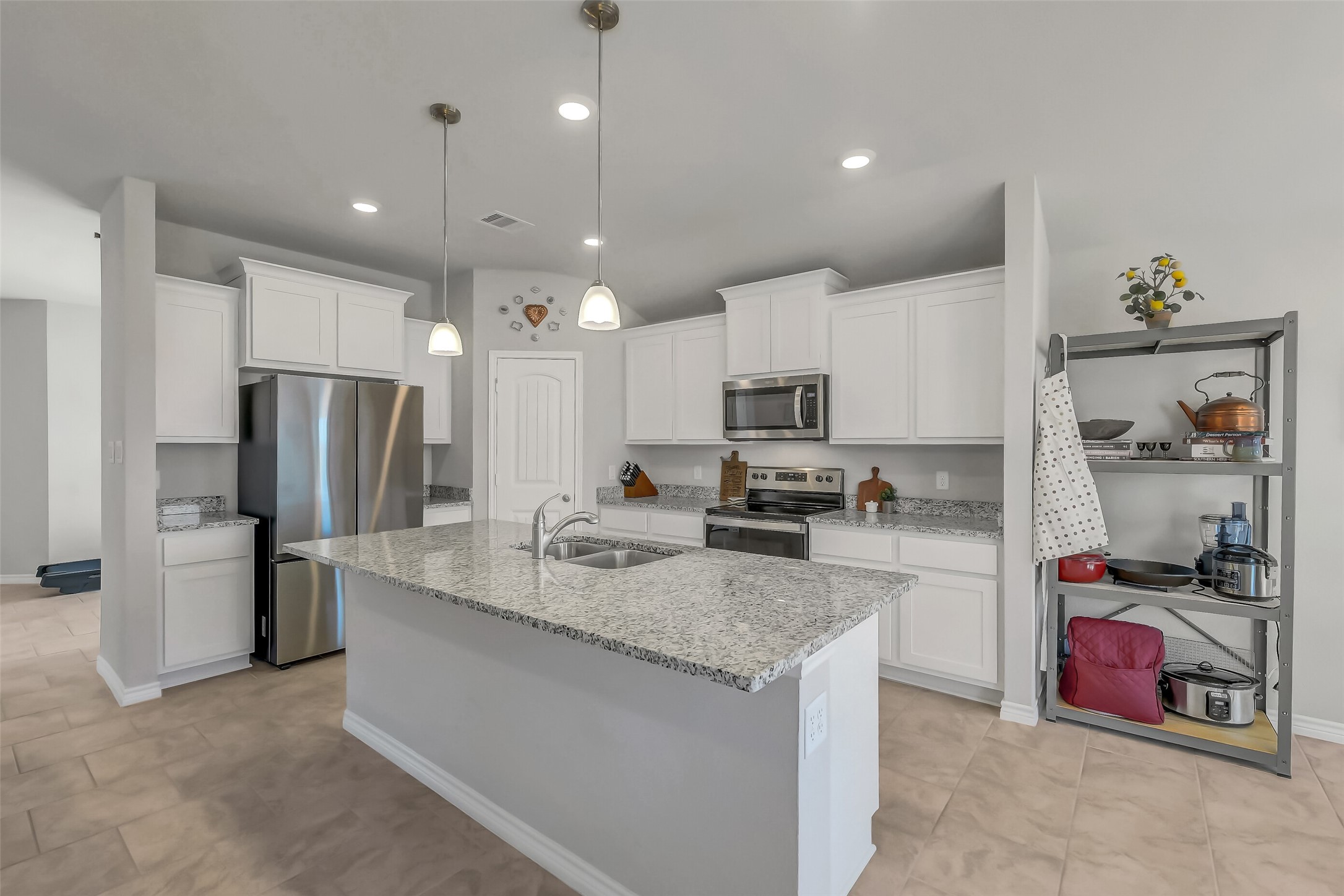 2136 Chief Street Bryan, TX 77807 - Photo 13 of 30 Gallery Image 13