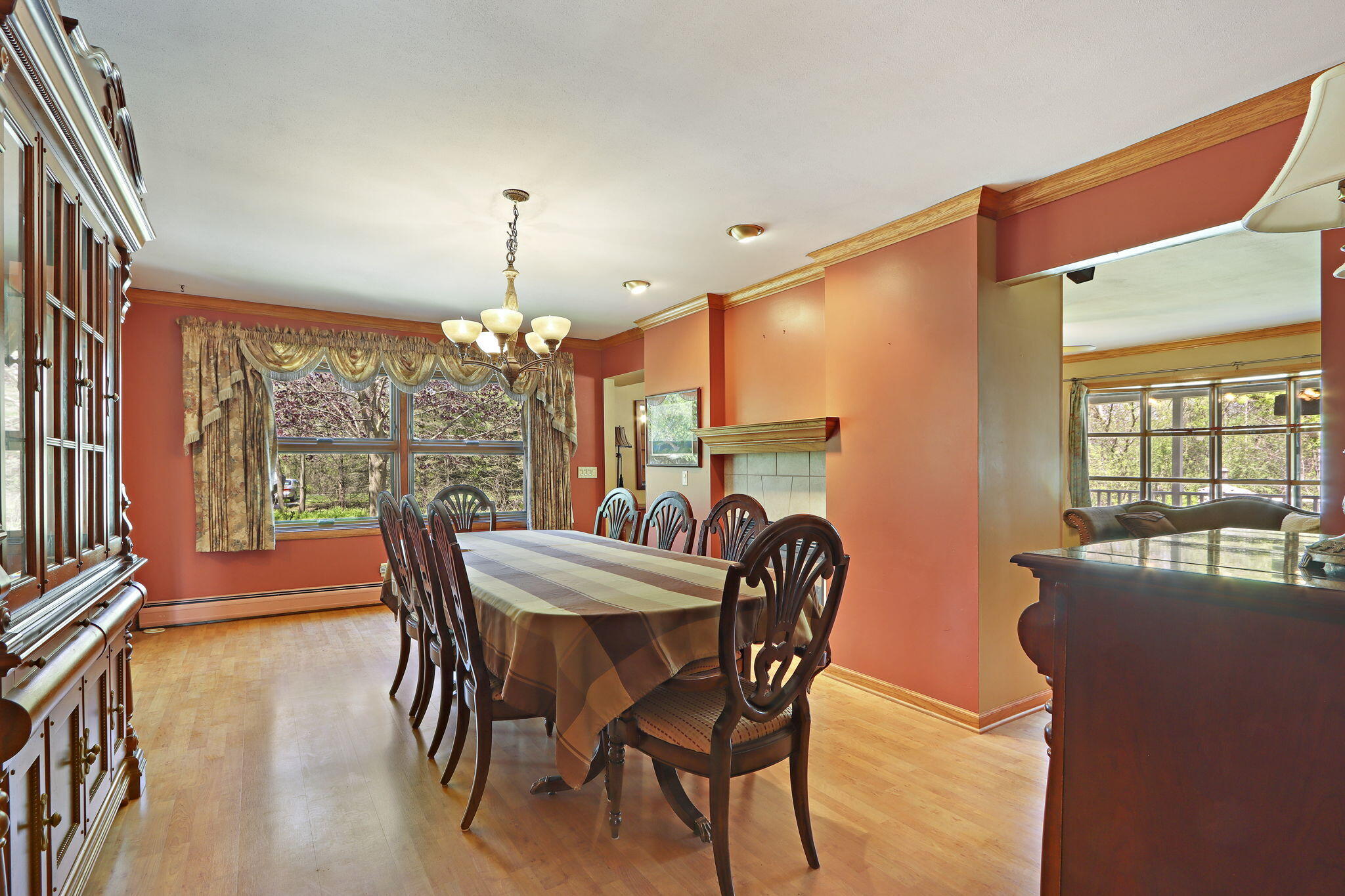 34411 Washington Avenue Rochester, WI 53105 - Photo 11 of 43 10-web-or-mls-34411 Washington Ave, Burl