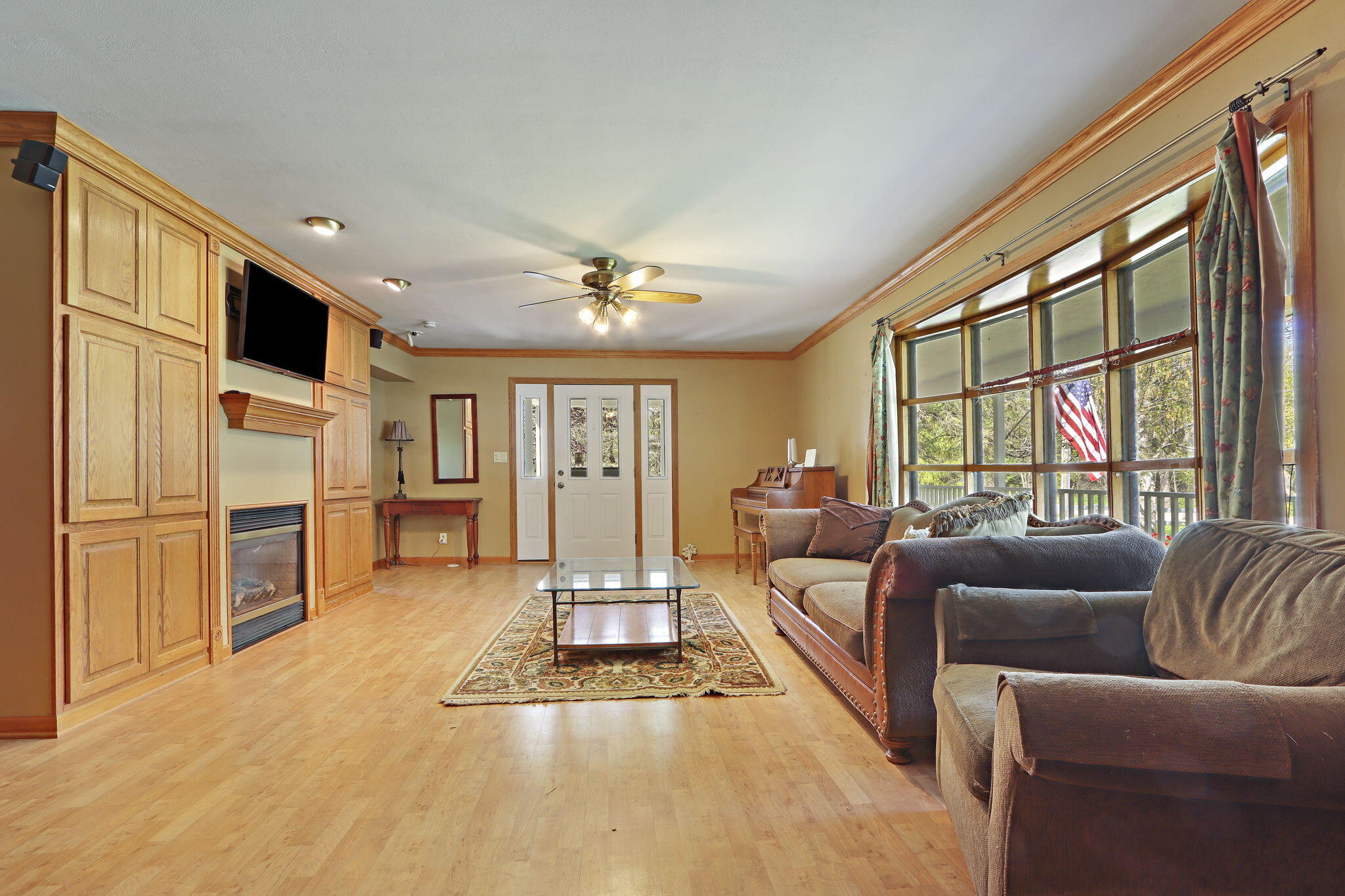 34411 Washington Avenue Rochester, WI 53105 - Photo 5 of 43 4-web-or-mls-34411 Washington Ave, Burli