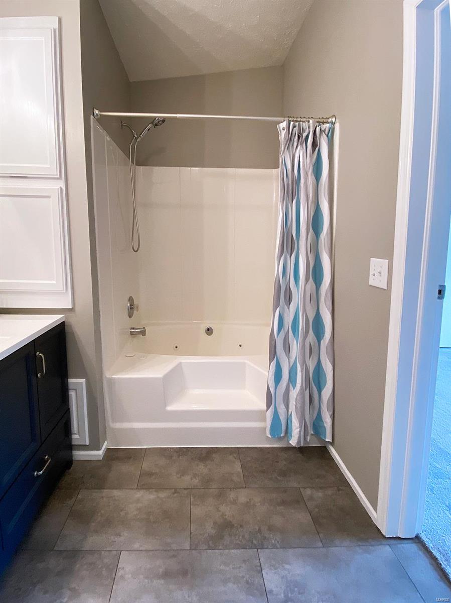 7305 Bethalto Road Bethalto, IL 62010 - Photo 19 of 39