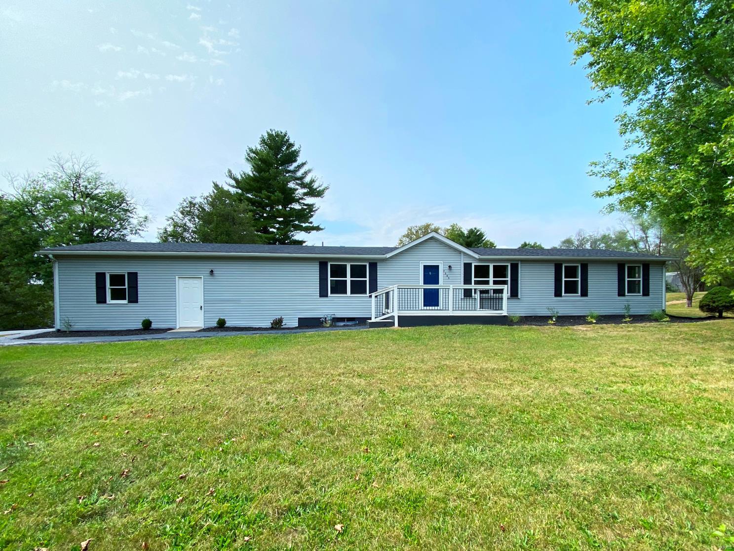 7305 Bethalto Road Bethalto, IL 62010 - Photo 3 of 39