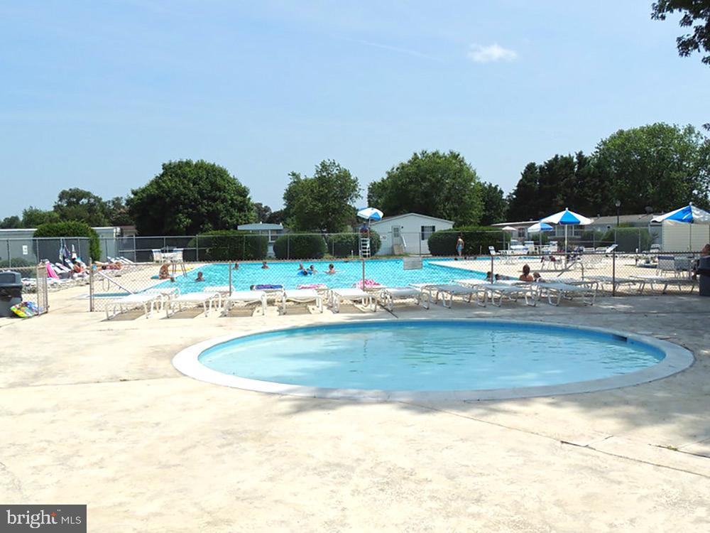 31721 Janice Road Lewes, DE 19958 - Photo 8 of 9 Community kids pool