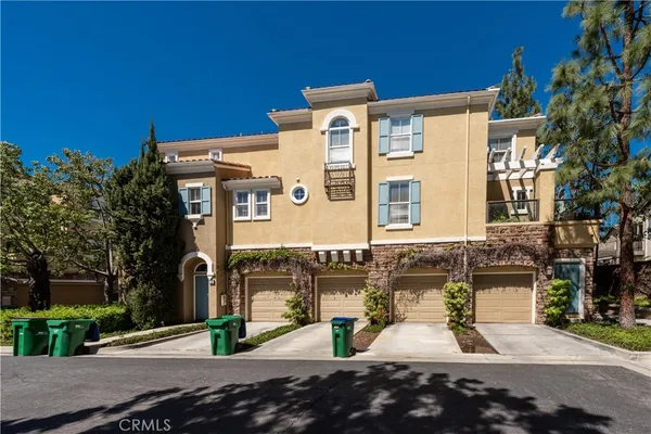 $3,600 | 703 Terra Bella, Irvine, CA 92602