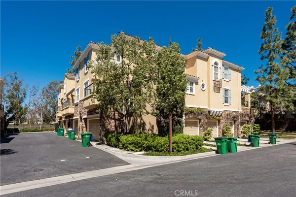 $3,600 | 703 Terra Bella, Irvine, CA 92602