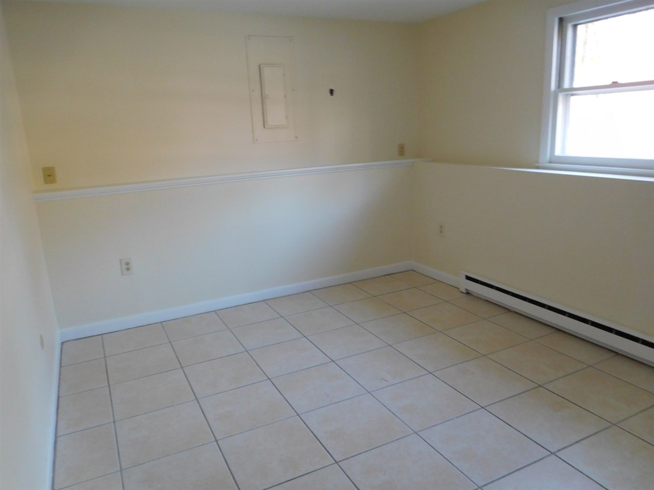 34 R Derryfield Road, Unit 20 Derry, NH 03038 - Photo 12 of 14