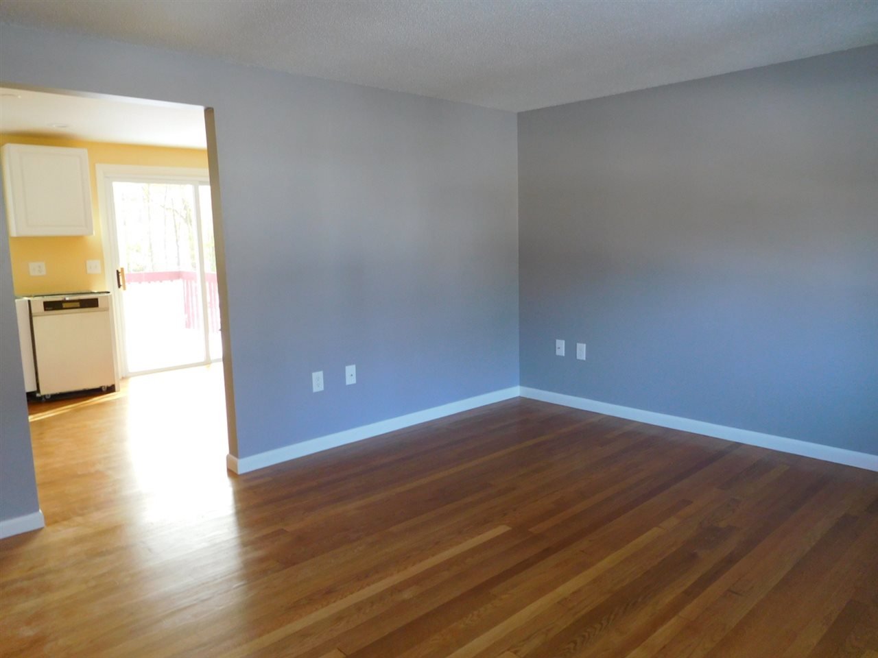 34 R Derryfield Road, Unit 20 Derry, NH 03038 - Photo 3 of 14