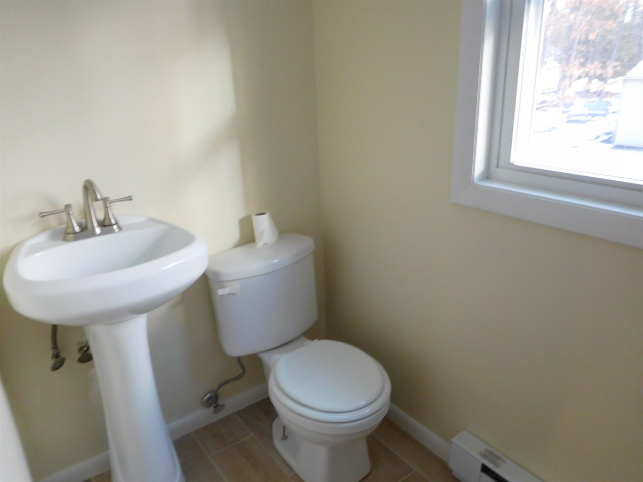 34 R Derryfield Road, Unit 20 Derry, NH 03038 - Photo 8 of 14