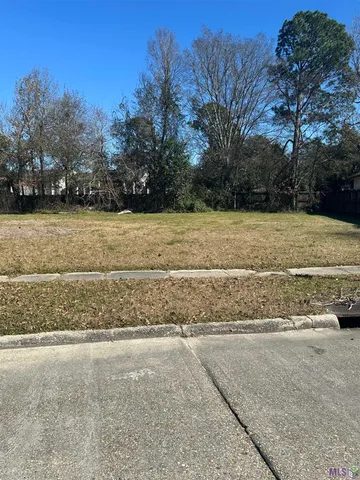 $12,000 | 3311 Toulon Drive, Baton Rouge, LA 70816