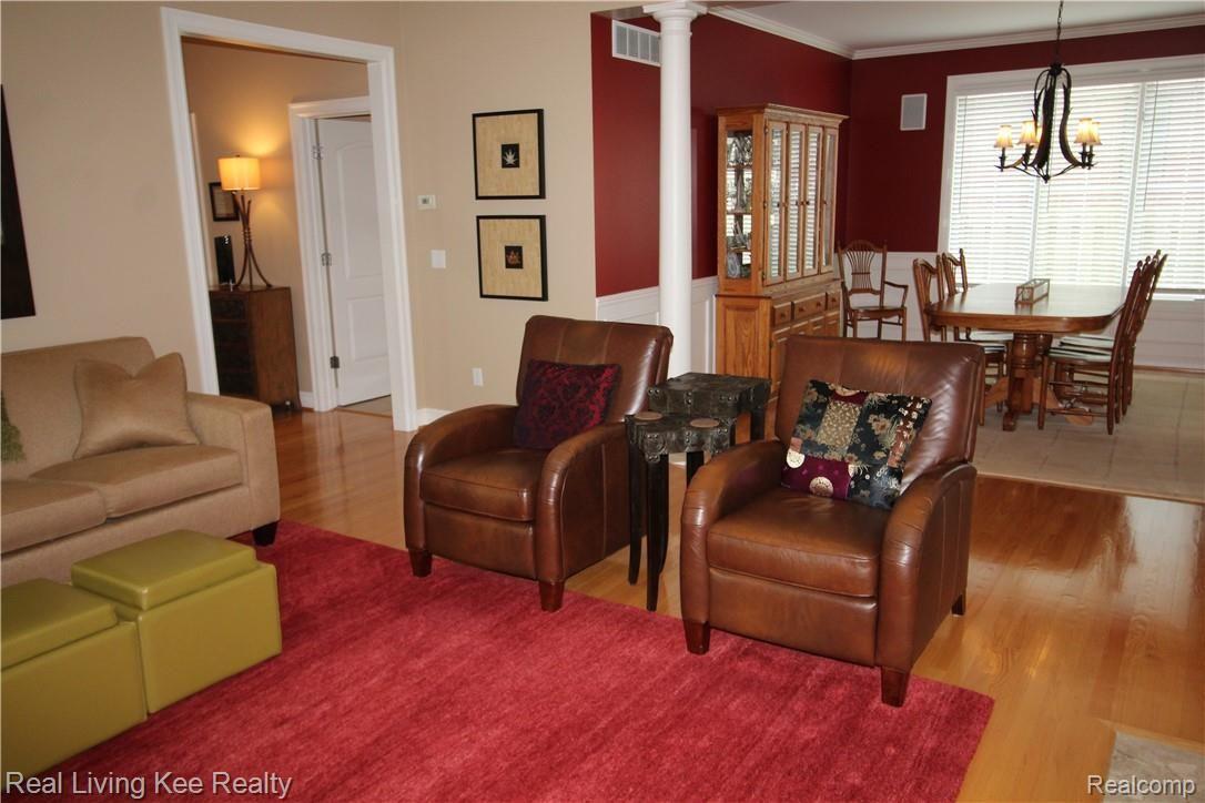 142 Drace Street Rochester, MI 48307 - Photo 22 of 76 20190430-IMG_4115.jpg