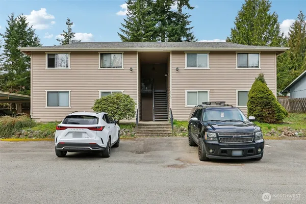 $1,085,000 | 11214 126th Ave Court East, Puyallup, WA 98374