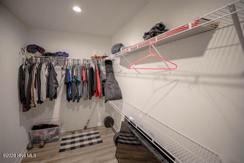 800 Wildwood Circle Hampstead, NC 28443 - Photo 10 of 34 MasterCloset