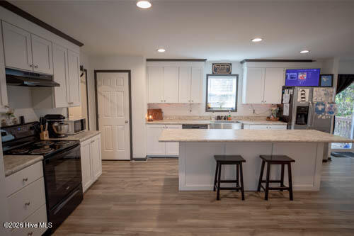 800 Wildwood Circle Hampstead, NC 28443 - Photo 21 of 34 Kitchen3