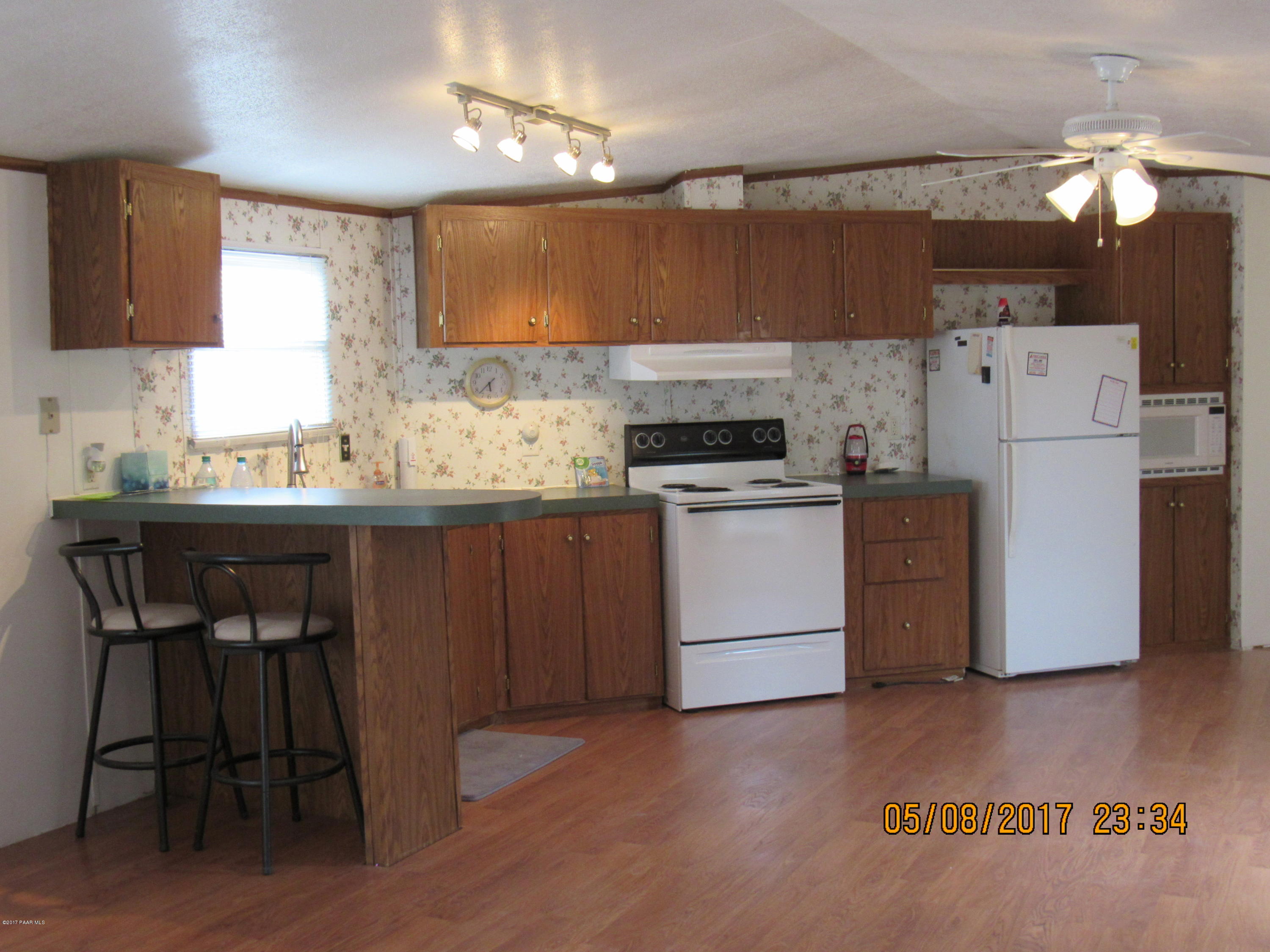 25920 Granada Road Seligman, AZ 86337 - Photo 18 of 19 009