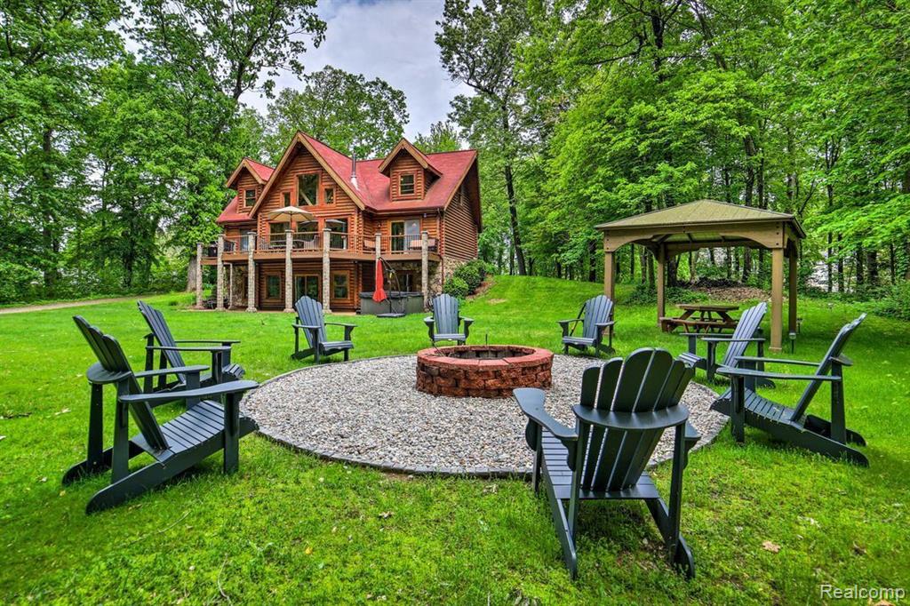 4380 Donnely Road Jackson, MI 49201 - Photo 1 of 41