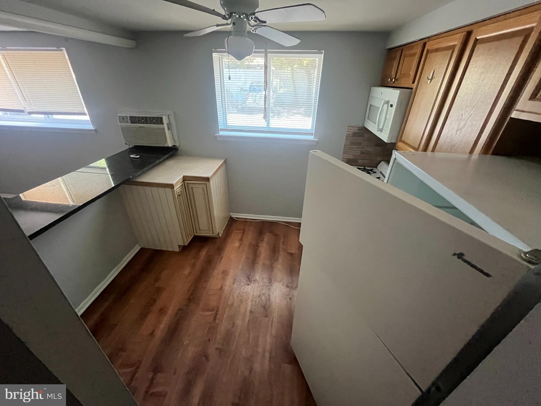 7837 Dungan Road, Unit B Philadelphia, PA 19111 - Photo 3 of 10