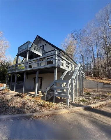 $949,000 | 231 West Shr Drive, Wilkesboro, NC 28697