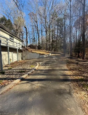 $949,000 | 231 West Shr Drive, Wilkesboro, NC 28697