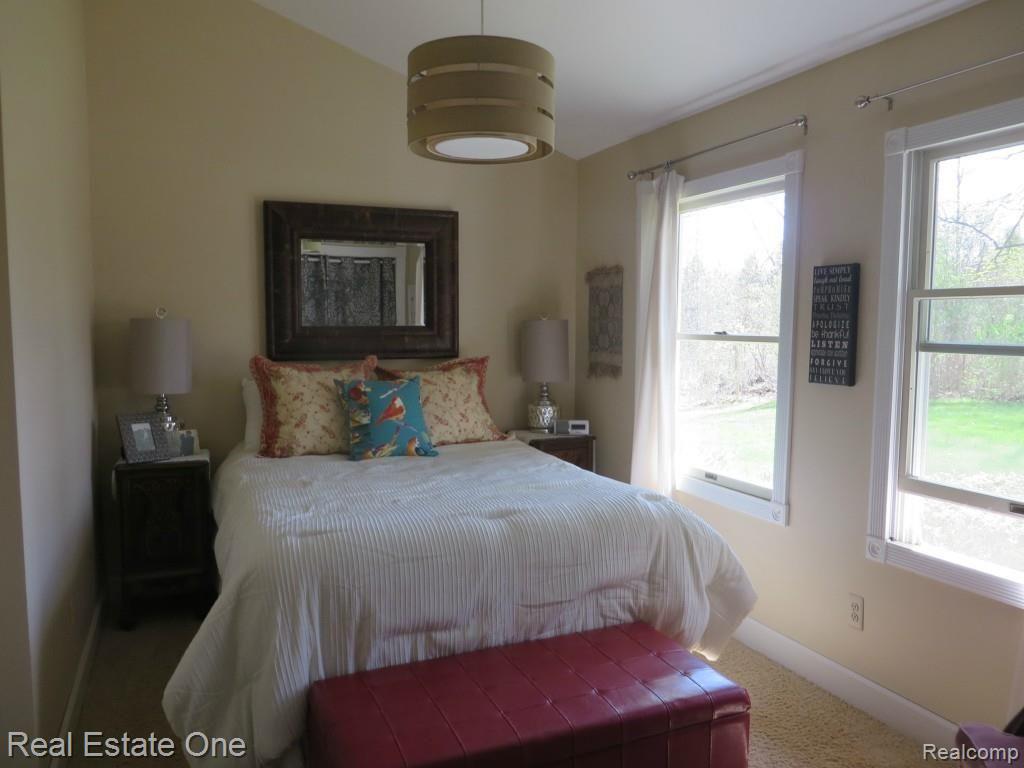 2486 Texter Road Leonard, MI 48367 - Photo 25 of 64 IMG_1755.jpg