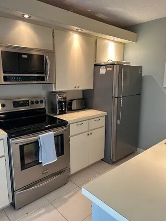 $5,000 | 3017 30th Court, Jupiter, FL 33477