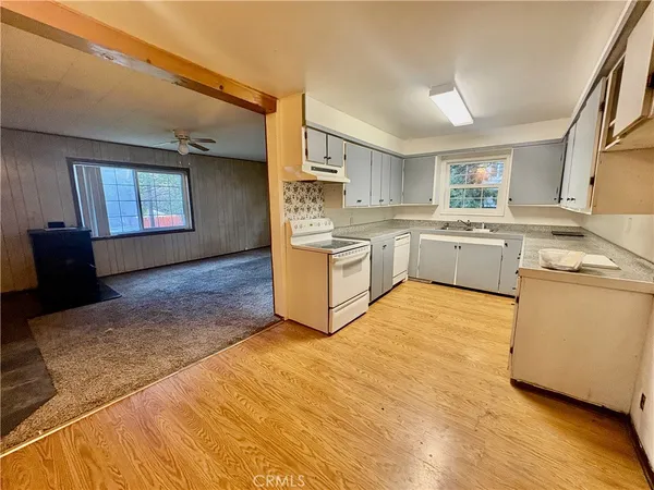 $169,000 | 216 College Avenue, Weed, CA 96094