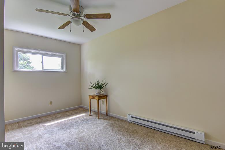 2867 Oakland Road Dover, PA 17315 - Photo 12 of 28 Gallery Image 12