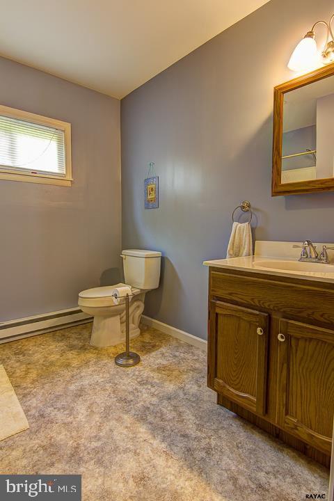 2867 Oakland Road Dover, PA 17315 - Photo 15 of 28 Gallery Image 15